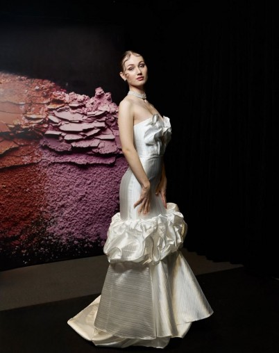 Эксклюзивное платье "Couture" жемчужного цвета от авторского бренда Black Queen