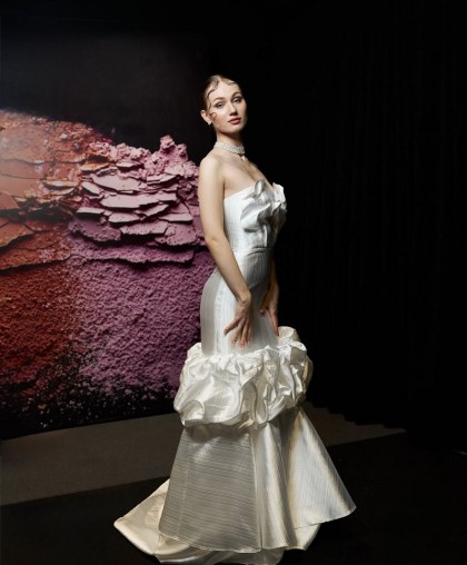 Эксклюзивное платье "Couture" жемчужного цвета от авторского бренда Black Queen