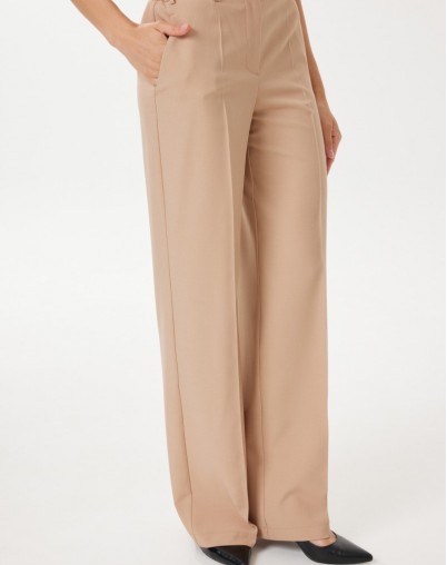Брюки женские карамельного цвета