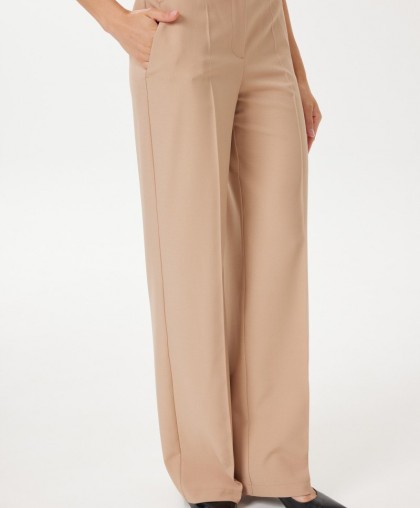 Брюки женские карамельного цвета