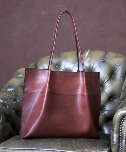 Женская кожаная сумка-шоппер Бурже винного цвета
