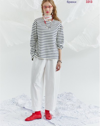 Джемпер женский авторского бренда Lea Lea в полоску 