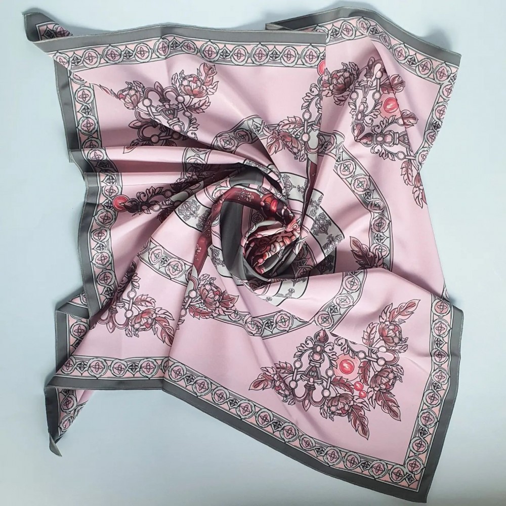 купить дизайнерский Шелковый платок ручной работы «Слуцкие мотивы Утро» в Минске