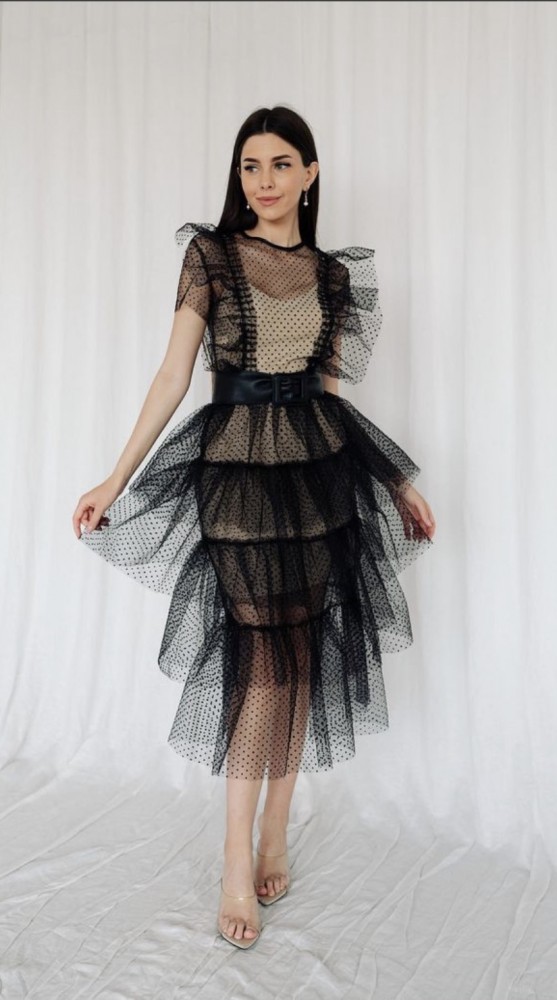 Платье Fluffy в черном цвете